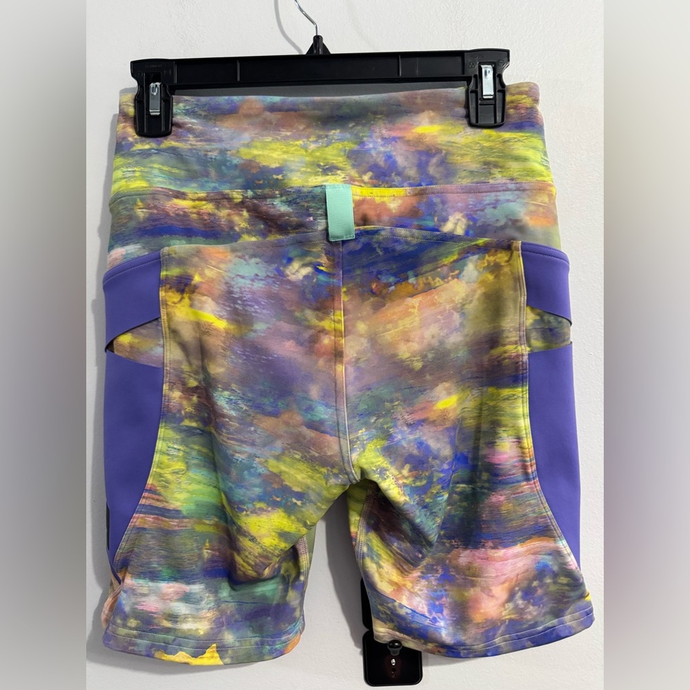 Lululemon Cargo Super-High-Rise Hiking Short 8" Womens Size 8 - Picture 5 of 6